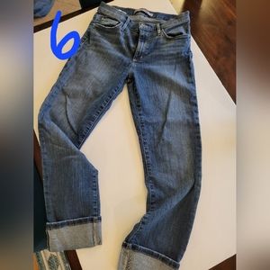 Joe's cropped straight leg Jean size 26